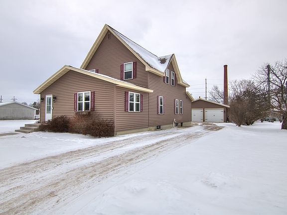 2nd image of 1521 Martin Road