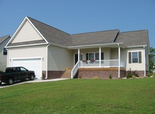 626 Riva Ridge Rd, Sneads Ferry, NC 28460