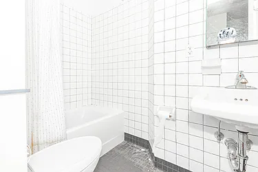 Rented by MySpaceNYC