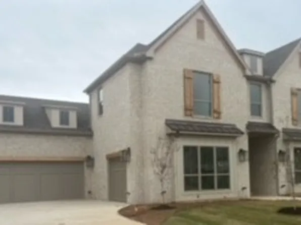 8903 Comet Dr, Bentonville, AR 72713