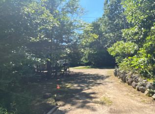 156 Odell Rd, Sandown, NH 03873