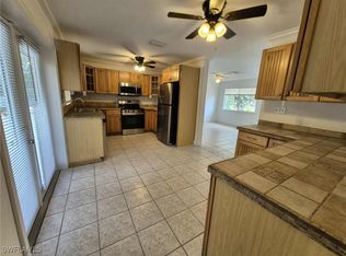 996 Jasmine St, North Fort Myers, FL 33903