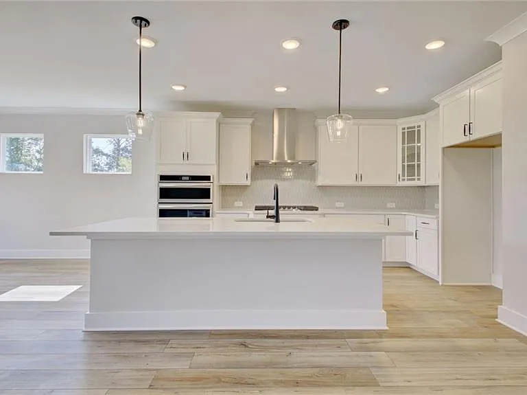 6904 Lancelot Ct — Photo 18