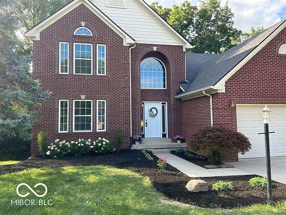 2nd image of 7244 Lakeside Woods Dr