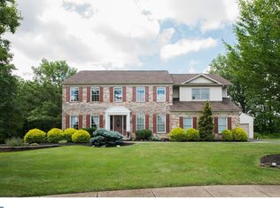 105 Swallow Ct, North Wales, PA 19454