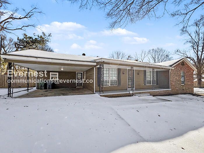 1st image of 3484 Naylor Dr