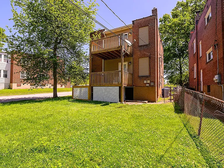 1335 Woodland Dr #A — Photo 23