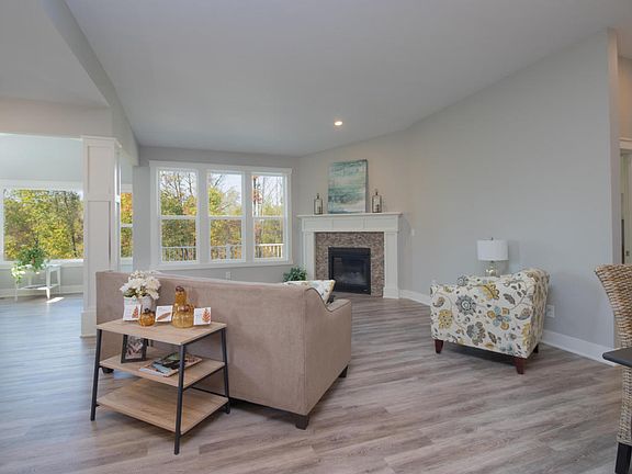 5th image of 3974 Preserve Dr NE
