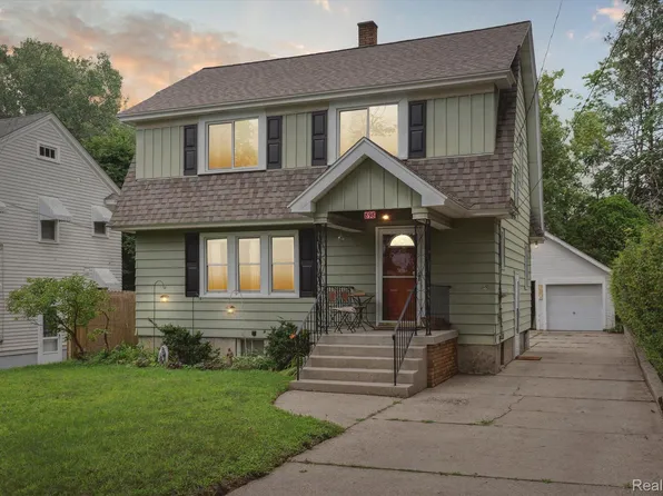 898 Roger St NW, Grand Rapids, MI 49544