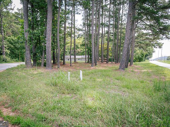 5th image of 3515 Dawson Forest Rd E