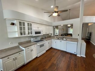 5708 Greenwood Cir #48, Naples, FL 34112