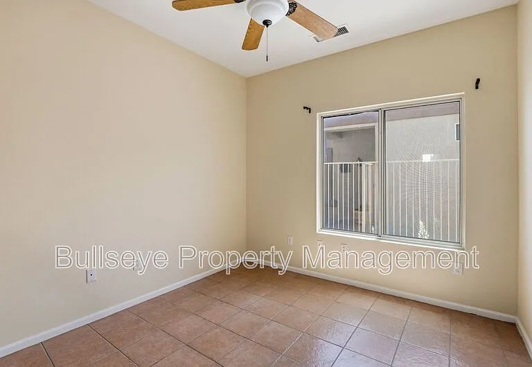 15893 W Arrowhead Dr — Photo 14