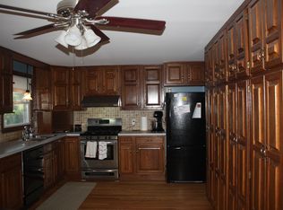 42 Calver Ct, Henrietta, NY 14467