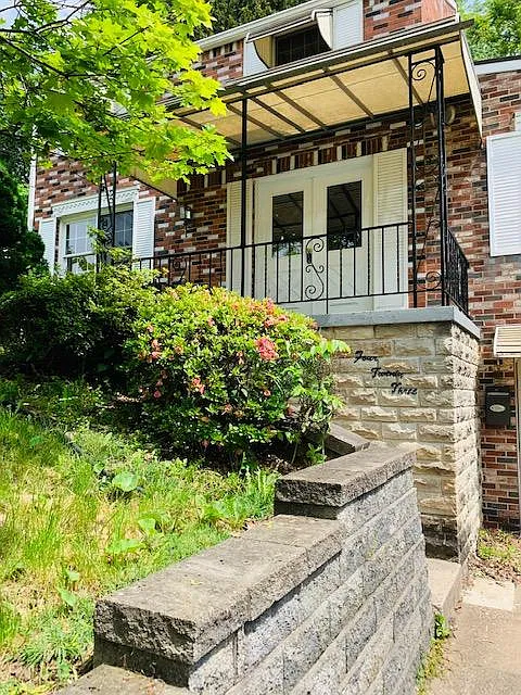 423 Macfarlane Dr
