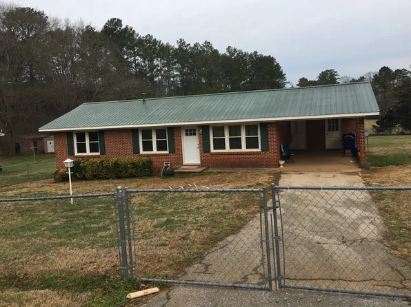 97 Pine Grove Cres, Adairsville, GA 30103