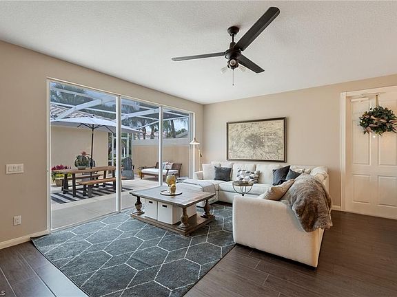5th image of 28679 Alessandria Cir