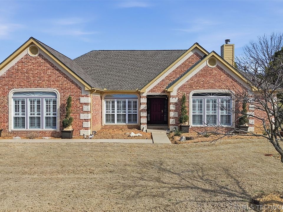 1st image of 22425 S Rose Glen Ct