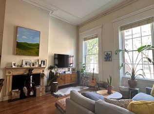734 Pine St APT 1F, Philadelphia, PA 19106