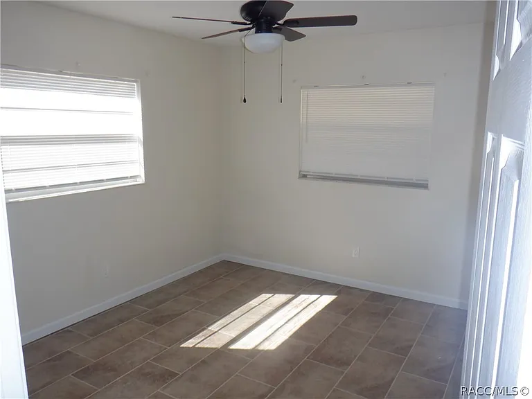 925 E Turner Camp Rd — Photo 17
