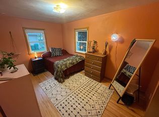 3085 Labore Rd, Little Canada, MN 55109