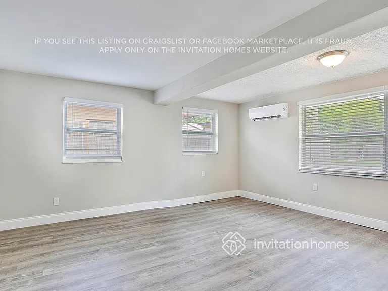 4039 Gay Nell Ct — Photo 14