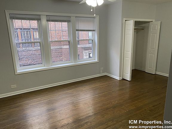 3rd image of 3710 N Sheffield Ave #303