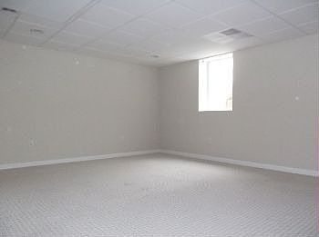 4th image of 36 Clemens Dr