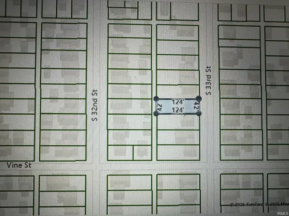 933 S 33rd St, South Bend, IN 46615