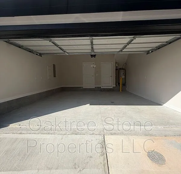 1971 Hollywood Rd NW — Photo 4