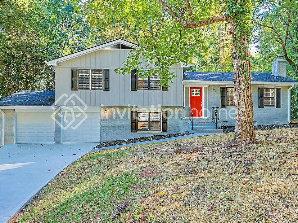 5779 Simone Dr