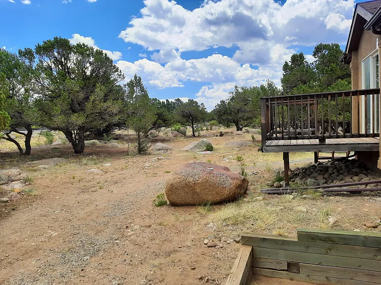 Mount Harvard Cir — Photo 22