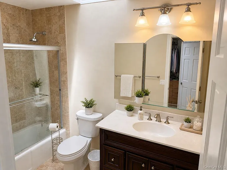 56 Rambling Brook Rd — Photo 14