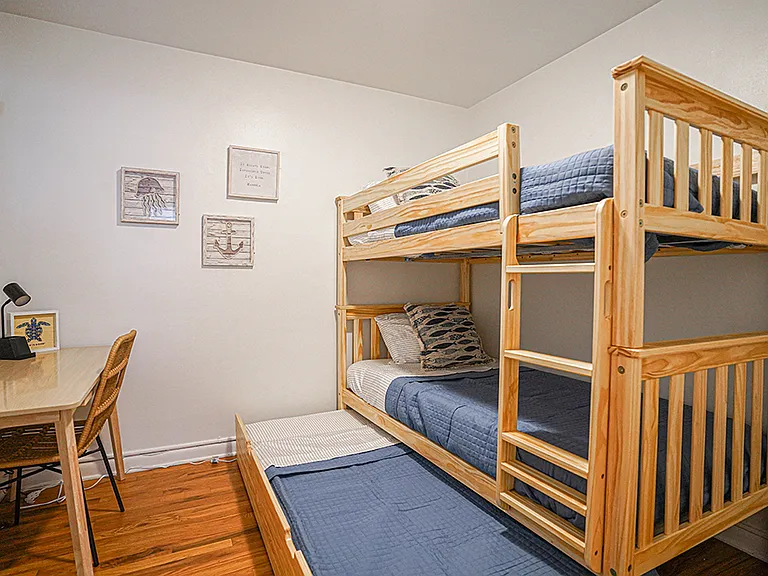4027 Beach Dr SW #1 — Photo 21