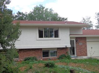 5423 Alta Loma Rd, Colorado Springs, CO 80918