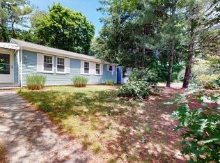 67 Rhode Island Rd, Lakeville, MA 02347
