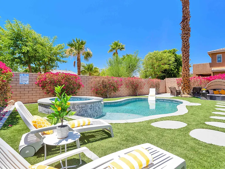 43073 Traccia Way — Photo 45