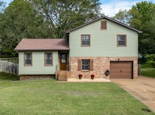 5208 Lana Renee Ct, Hermitage, TN 37076