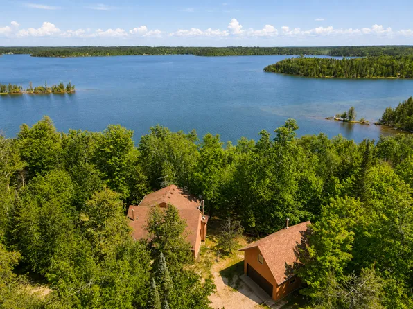 50573 Evergreen Point Rd, Bigfork, MN 56628