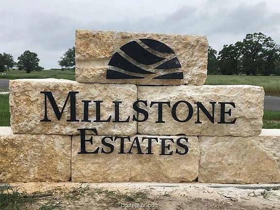 3rd image of 5444 Millstone Dr