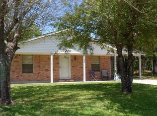 102 Andre Ct, Bay Saint Louis, MS 39520