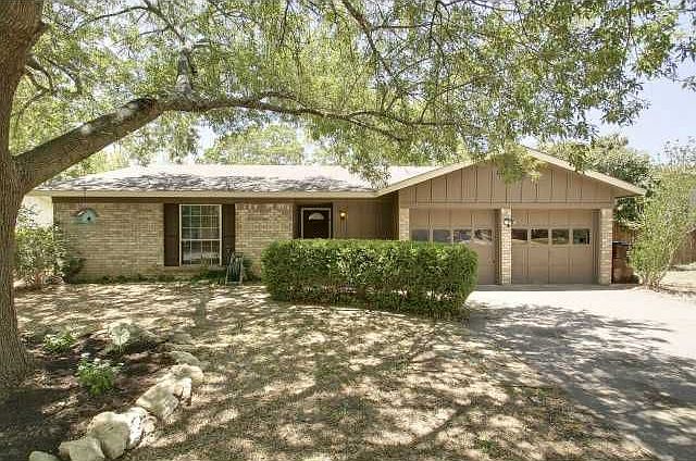1st image of 1817 Bradmore Dr