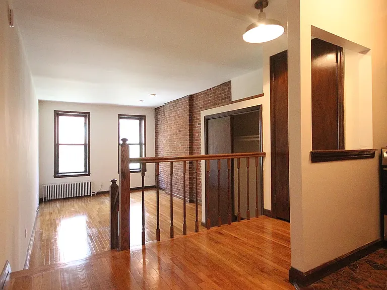 351 Amsterdam Ave #7N — Photo 1