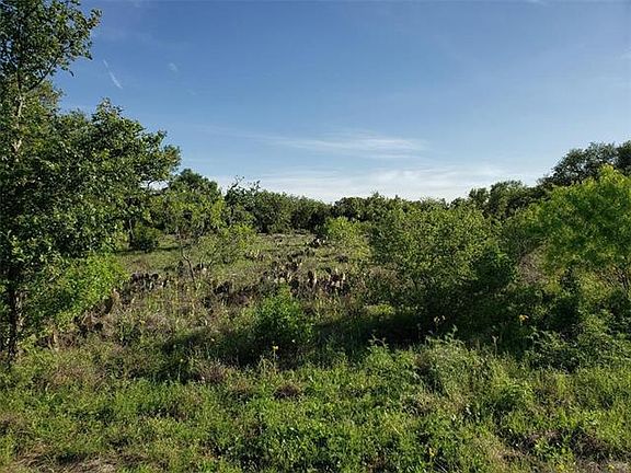 3rd image of 510 Vista View Trl