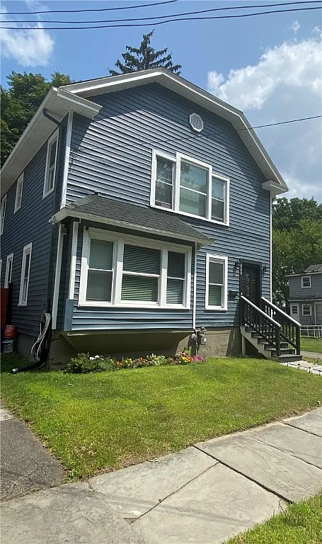 660 Walnut St photo 1