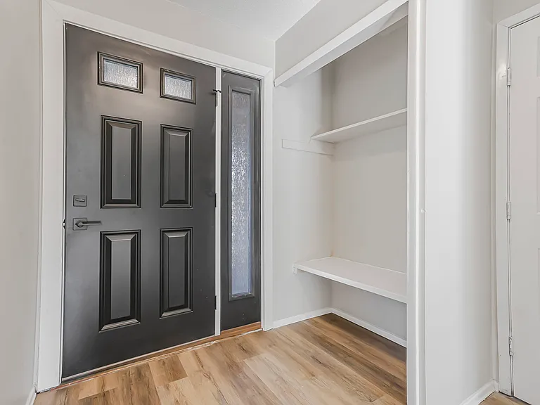 552 Allview Ct — Photo 7