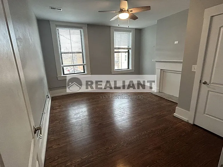 15 W 8th St #2 — Photo 2