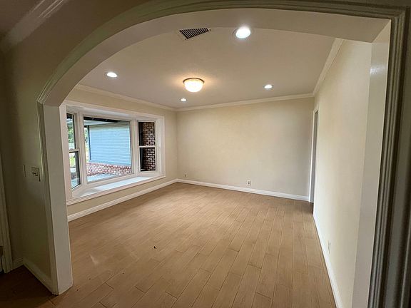 2nd image of 38195 Calle De Lobo
