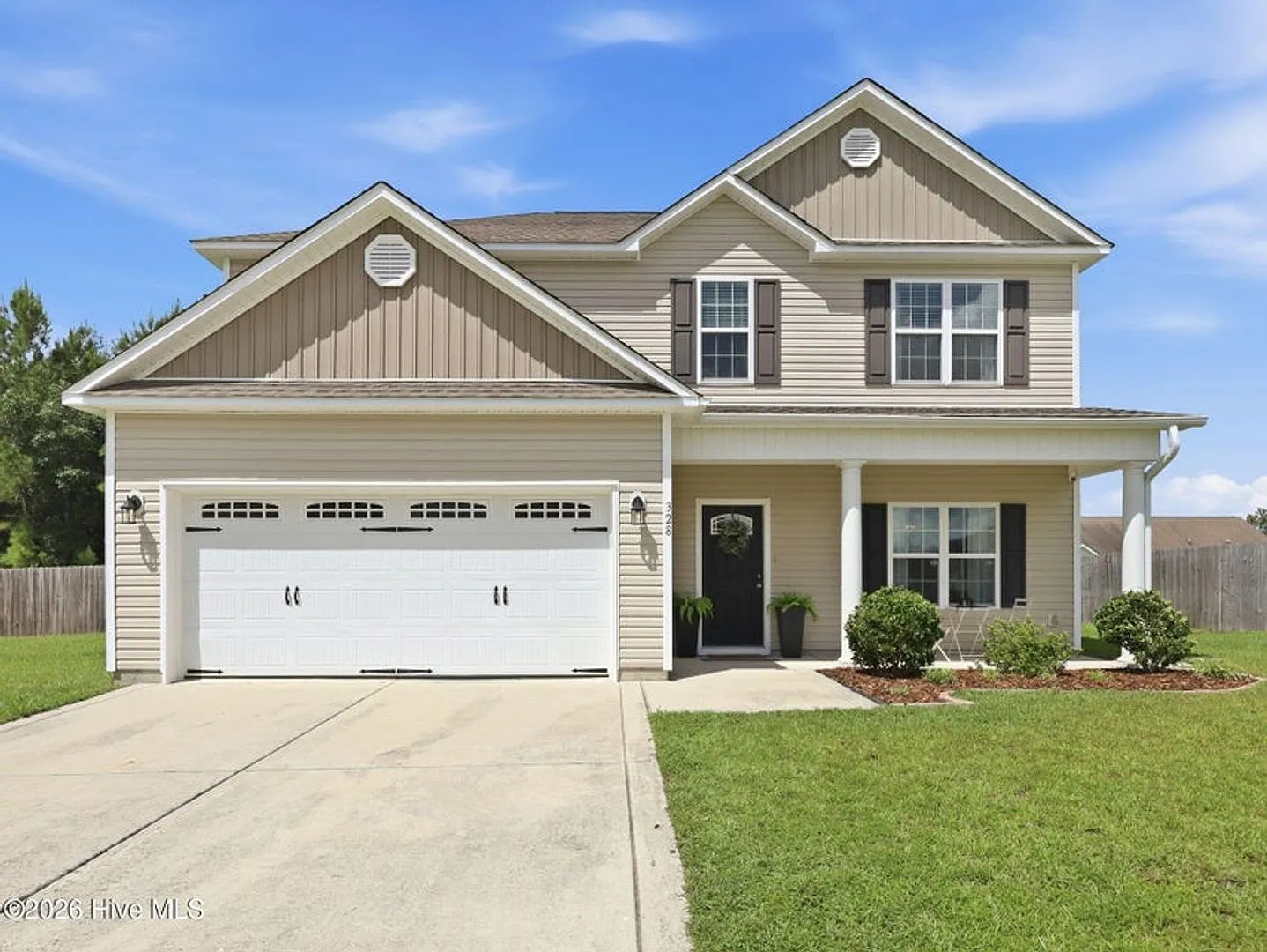 328 Aquamarine Circle — Photo 1