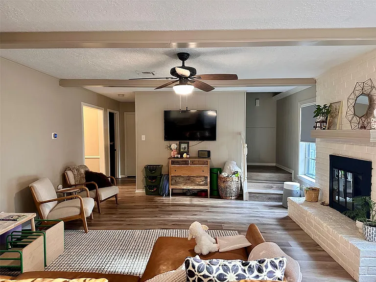 28903 Twisted Oak Dr — Photo 7