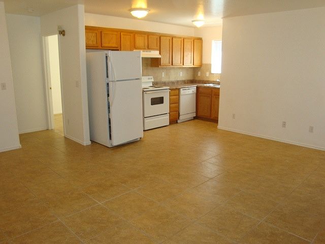 1st image of 2731 E Southgate Ave APT 1